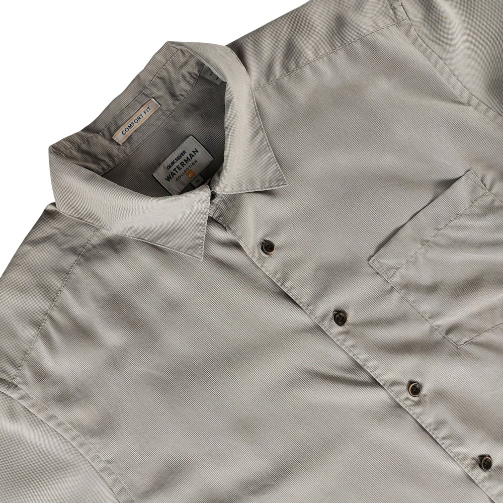 Quiksilver Waterman Shirt Mens M Beige Comfort Fit Short Sleeve Button Up